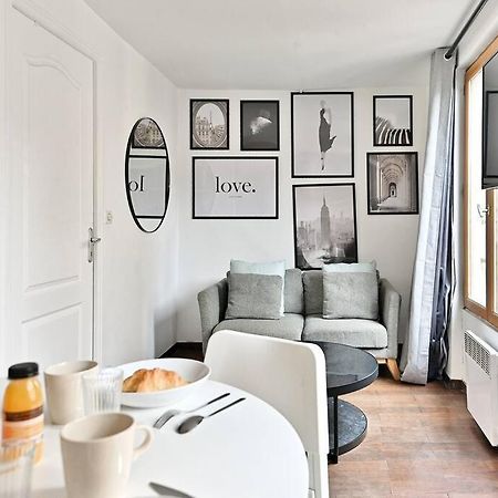 Appartement Paisible Et Central Rivoli París Exterior foto