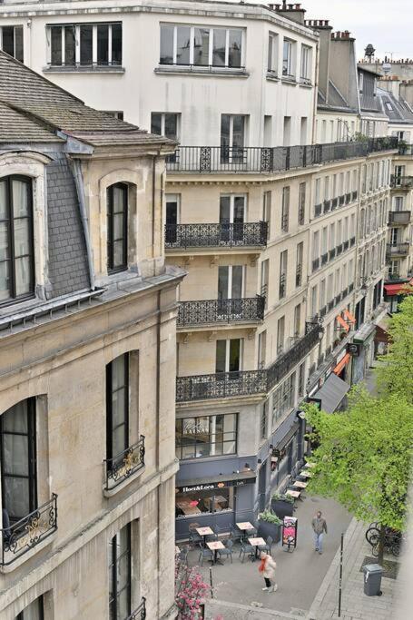 Appartement Paisible Et Central Rivoli París Exterior foto