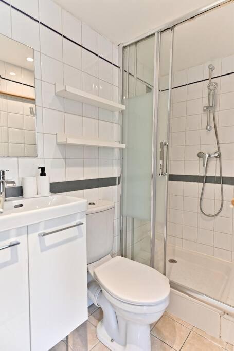 Appartement Paisible Et Central Rivoli París Exterior foto